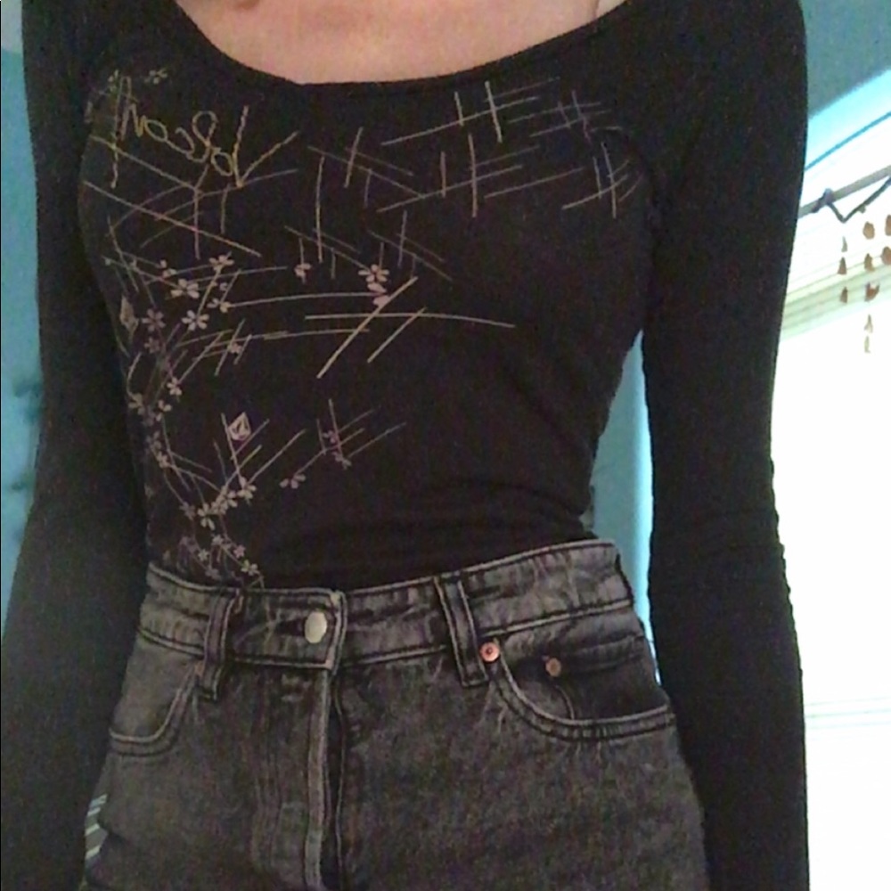 Volcom long sleeve black top